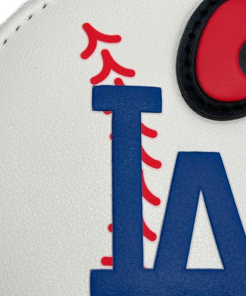 HELLO KITTY（ハローキティ）HELLO KITTY (ハローキティ) ロサンゼルス・ドジャース (ロサンゼルス・ドジャース) ビニールバッグ コインケース ブルーの古着・服飾アイテム