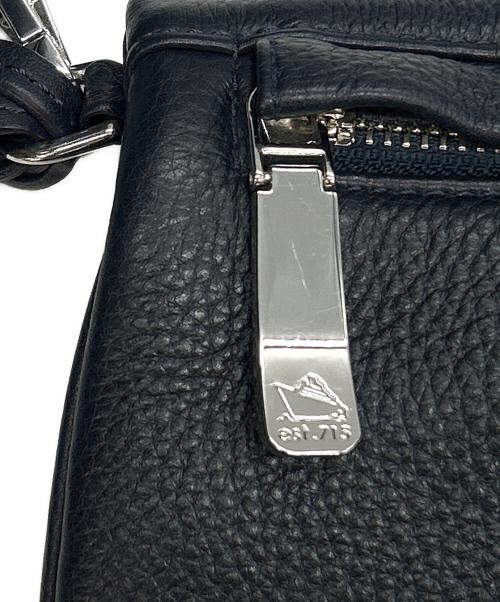 PELLE MORBIDA（ペッレモルビダ）PELLE MORBIDA (ペッレモルビダ) ショルダーバッグ Maiden Voyage クラッチバッグ ブラックの古着・服飾アイテム