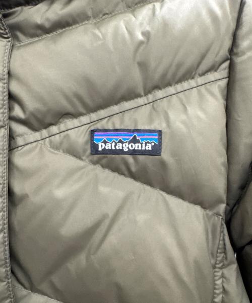 Patagonia（パタゴニア）Patagonia (パタゴニア) ダウンコート オリーブ サイズ:Sの古着・服飾アイテム