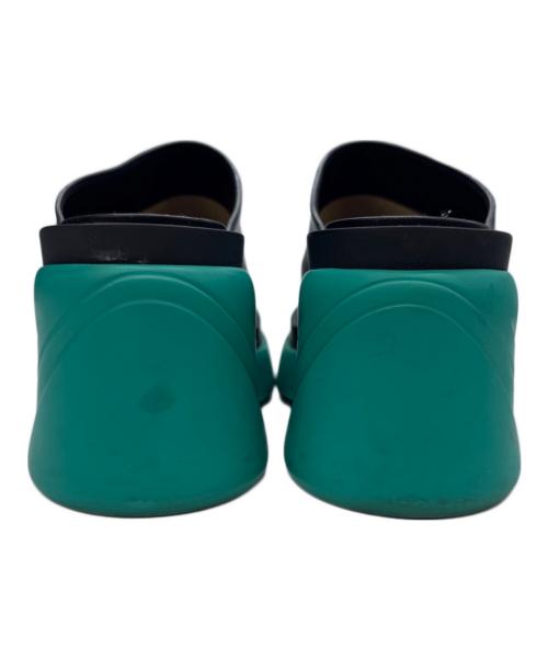 BOTTEGA VENETA（ボッテガベネタ）BOTTEGA VENETA (ボッテガベネタ) フラッシュ レザー クロッグ ブラック×グリーン サイズ:37の古着・服飾アイテム