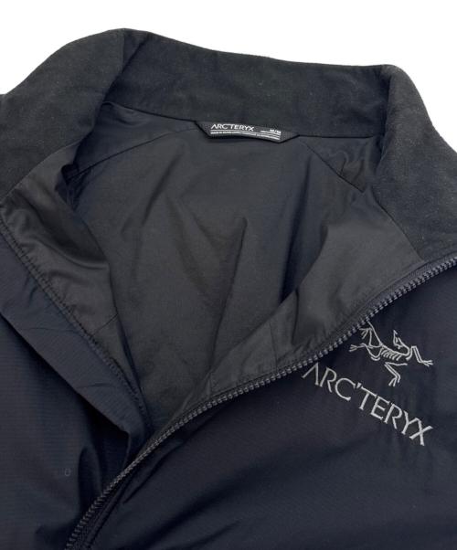 ARC'TERYX（アークテリクス）ARC'TERYX (アークテリクス) アトムジャケット ブラック サイズ:Mの古着・服飾アイテム
