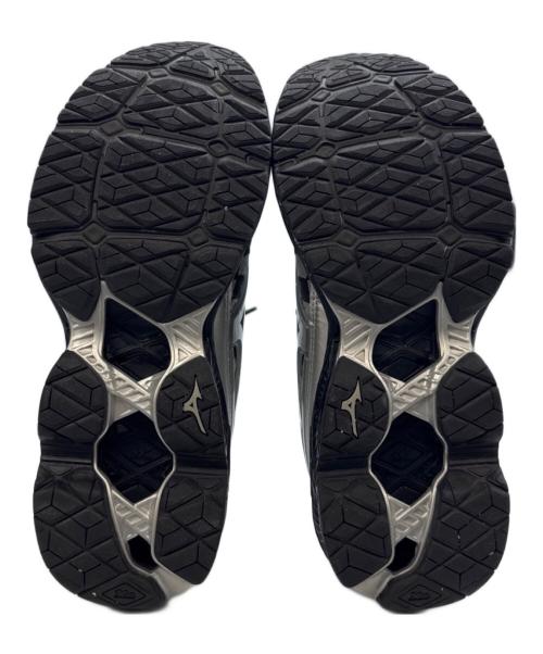 MIZUNO（ミズノ）MIZUNO (ミズノ) BEAMS (ビームス) WAVE CREATION WAVEKNIT BEAMS グレー×ブラック サイズ:27の古着・服飾アイテム