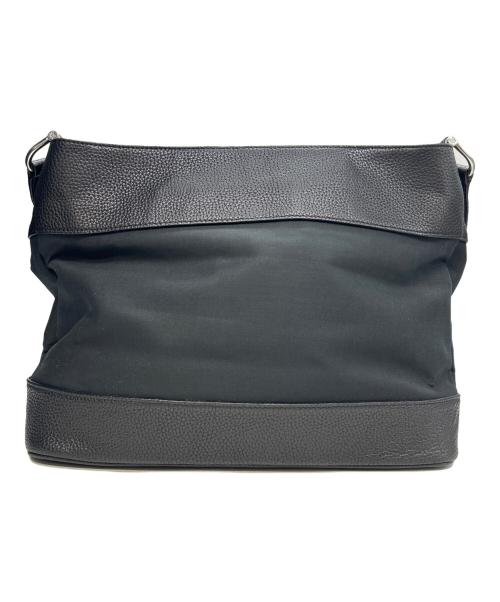 BURBERRY（バーバリー）BURBERRY (バーバリー) ショルダーバッグ ブラックの古着・服飾アイテム