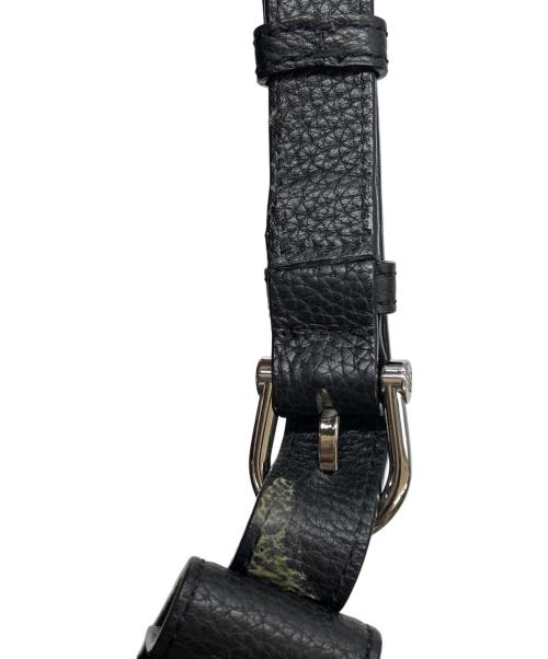 BURBERRY（バーバリー）BURBERRY (バーバリー) ショルダーバッグ ブラックの古着・服飾アイテム