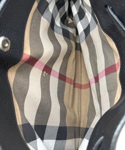 BURBERRY（バーバリー）BURBERRY (バーバリー) ショルダーバッグ ブラックの古着・服飾アイテム