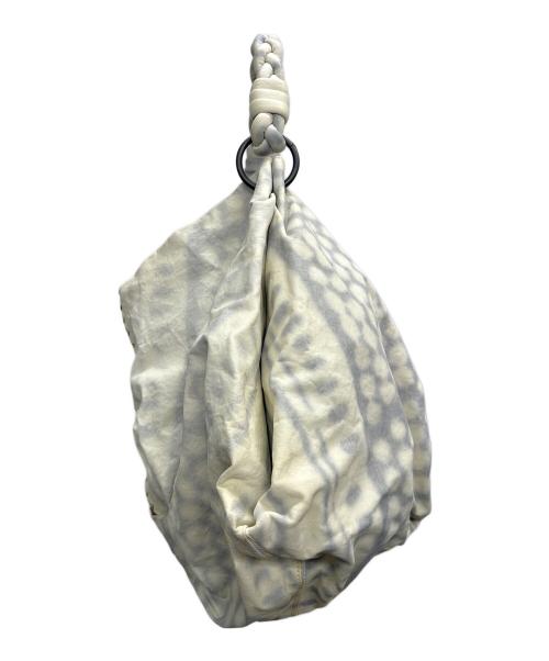 BOTTEGA VENETA（ボッテガベネタ）BOTTEGA VENETA (ボッテガベネタ) ワンショルダーバッグ フォーチュンクッキー ホワイト×ブラックの古着・服飾アイテム