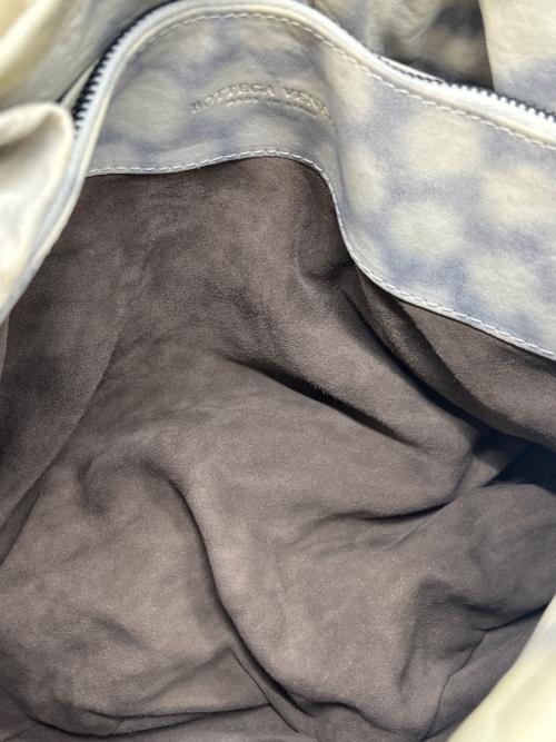 BOTTEGA VENETA（ボッテガベネタ）BOTTEGA VENETA (ボッテガベネタ) ワンショルダーバッグ フォーチュンクッキー ホワイト×ブラックの古着・服飾アイテム