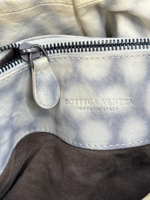 BOTTEGA VENETA（ボッテガベネタ）BOTTEGA VENETA (ボッテガベネタ) ワンショルダーバッグ フォーチュンクッキー ホワイト×ブラックの古着・服飾アイテム