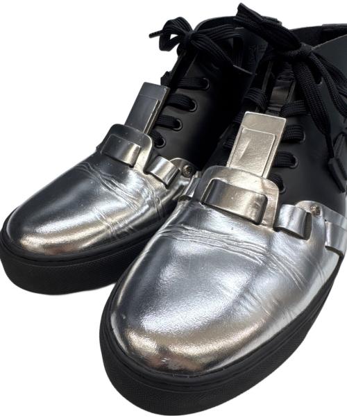 ANREALAGE（アンリアレイジ）ANREALAGE (アンリアレイジ) ハイカットブーツ シルバー×ブラック サイズ:8の古着・服飾アイテム