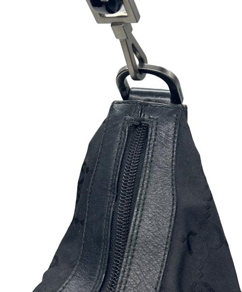 GUCCI（グッチ）GUCCI (グッチ) ワンショルダーバッグ バンブーハンドル  ブラックの古着・服飾アイテム