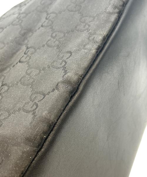 GUCCI（グッチ）GUCCI (グッチ) ワンショルダーバッグ バンブーハンドル  ブラックの古着・服飾アイテム