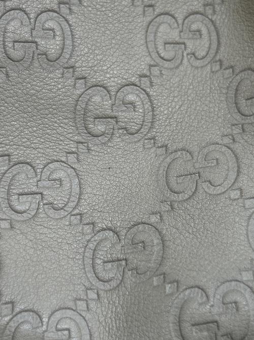 GUCCI（グッチ）GUCCI (グッチ) トートバッグ スーキー グッチシマ ホワイトの古着・服飾アイテム