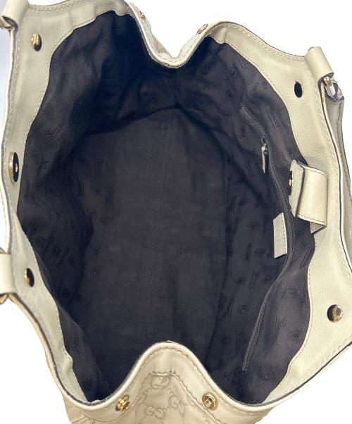 GUCCI（グッチ）GUCCI (グッチ) トートバッグ スーキー グッチシマ ホワイトの古着・服飾アイテム