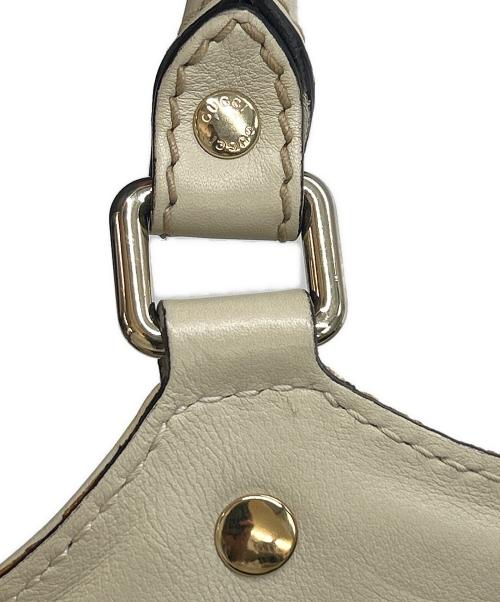 GUCCI（グッチ）GUCCI (グッチ) トートバッグ スーキー グッチシマ ホワイトの古着・服飾アイテム