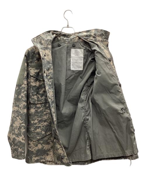 US ARMY（ユーエスアーミー）US ARMY (ユーエスアーミー) M-65 フィールドジャケット UCPカモ 2006年 グレー サイズ:SMALL REGULARの古着・服飾アイテム