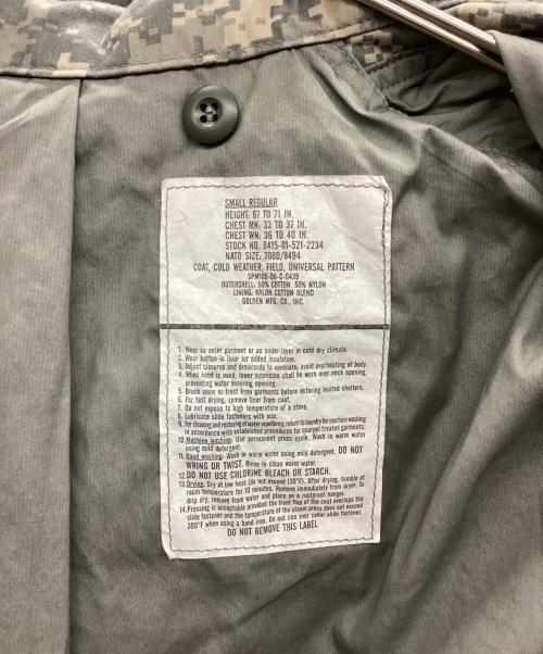 US ARMY（ユーエスアーミー）US ARMY (ユーエスアーミー) M-65 フィールドジャケット UCPカモ 2006年 グレー サイズ:SMALL REGULARの古着・服飾アイテム