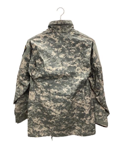 US ARMY（ユーエスアーミー）US ARMY (ユーエスアーミー) M-65 フィールドジャケット UCPカモ 2006年 グレー サイズ:SMALL REGULAR 未使用品の古着・服飾アイテム