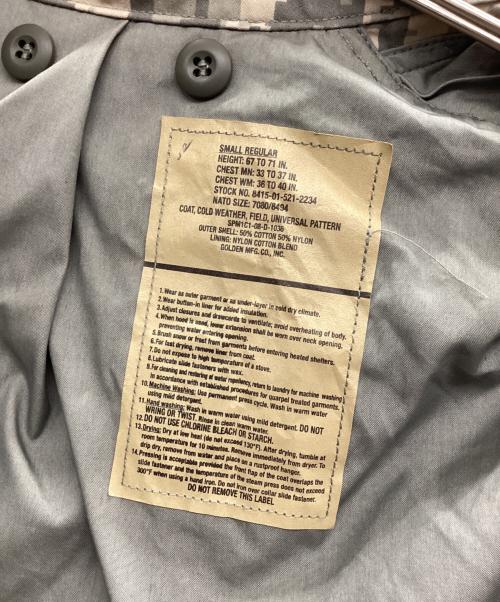US ARMY（ユーエスアーミー）US ARMY (ユーエスアーミー) M-65 フィールドジャケット UCPカモ 2008年 グレー サイズ:SMALL REGULAR 未使用品の古着・服飾アイテム
