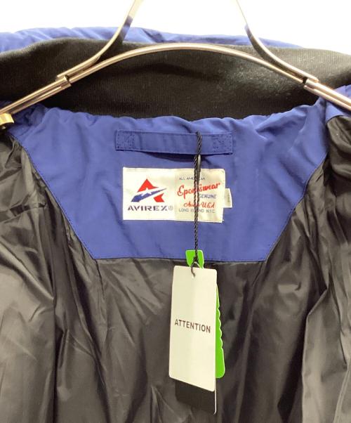 AVIREX（アヴィレックス）AVIREX (アヴィレックス) SIGNATURE LOGO PADDING JACKET ブルー サイズ:2XL 未使用品の古着・服飾アイテム