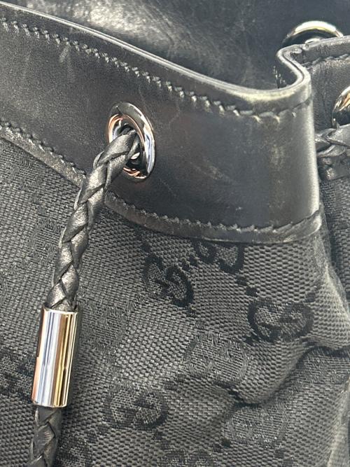 GUCCI（グッチ）GUCCI (グッチ) ハンドバッグ ブレイデッドハンドル ブラックの古着・服飾アイテム