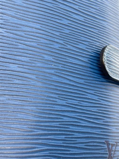 LOUIS VUITTON（ルイ ヴィトン）LOUIS VUITTON (ルイ ヴィトン) 手帳カバー エピ アジェンダPM 村上隆 チェリー ブルーの古着・服飾アイテム