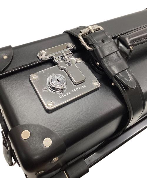 GLOBE-TROTTER（グローブトロッター）GLOBE-TROTTER (グローブトロッター) センテナリー キャリーオン 2輪 ブラックの古着・服飾アイテム