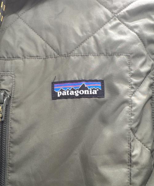 Patagonia（パタゴニア）Patagonia (パタゴニア) ダイヤモンドキルトボマーフーディ カーキ サイズ:XSの古着・服飾アイテム