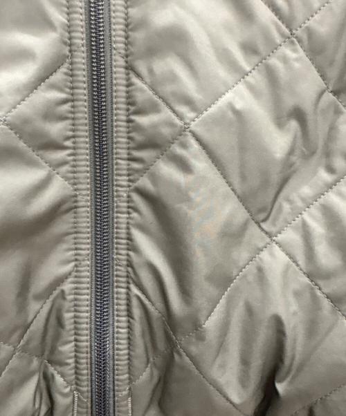 Patagonia（パタゴニア）Patagonia (パタゴニア) ダイヤモンドキルトボマーフーディ カーキ サイズ:XSの古着・服飾アイテム