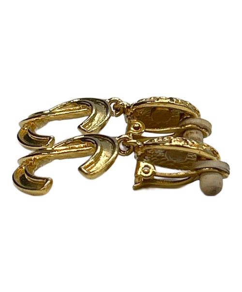 CHANEL（シャネル）CHANEL (シャネル) スウィングイヤリング ゴールドカラーの古着・服飾アイテム