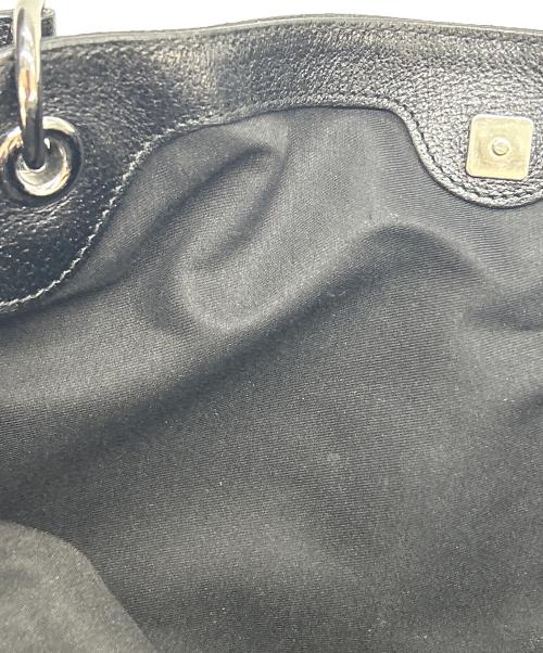 GUCCI（グッチ）GUCCI (グッチ) GGキャンバスハンドバッグ ブラックの古着・服飾アイテム