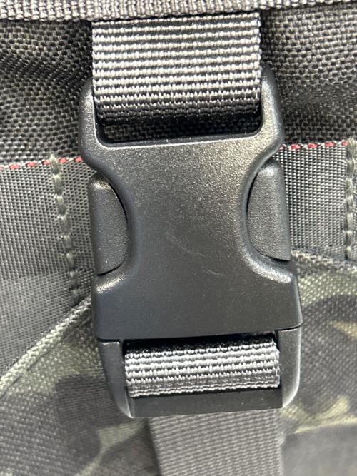 BRIEFING（ブリーフィング）BRIEFING (ブリーフィング) トランジッションワイヤーボストンバッグ オリーブの古着・服飾アイテム