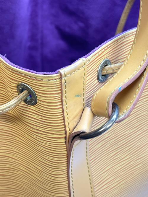 LOUIS VUITTON（ルイ ヴィトン）LOUIS VUITTON (ルイ ヴィトン) ショルダーバッグ エピ ノエ イエローの古着・服飾アイテム