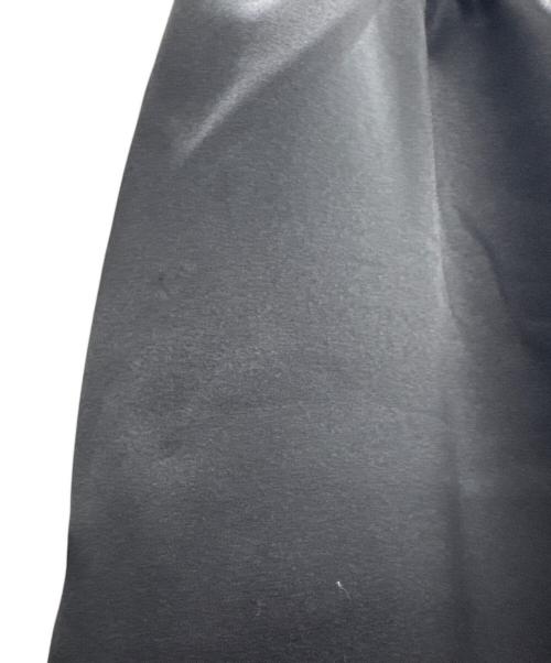 Fear Of God（フィア・オブ・ゴッド）Fear Of God (フィア・オブ・ゴッド) FOG ESSENTIALS (フィアオブゴッド エッセンシャル) ボンデッドサテントラックパンツ ブラック サイズ:Mの古着・服飾アイテム