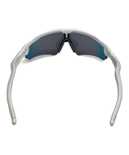 OAKLEY（オークリー）OAKLEY (オークリー) RADER EV ホワイトの古着・服飾アイテム