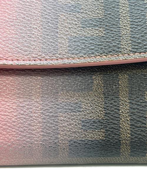 FENDI（フェンディ）FENDI (フェンディ) 長財布 ズッカ  ピンク×ブラウンの古着・服飾アイテム
