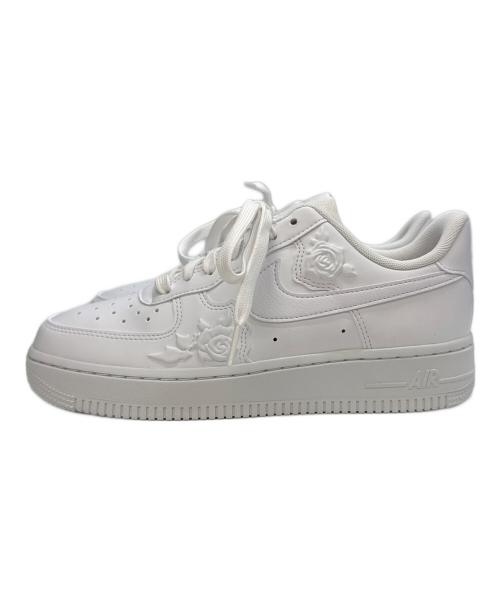 NIKE（ナイキ）NIKE (ナイキ) AIR FORCE 1 '07 ホワイト サイズ:24 未使用品の古着・服飾アイテム