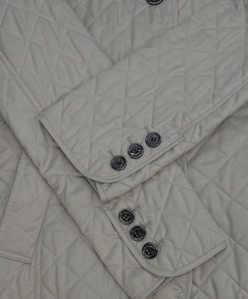BURBERRY LONDON（バーバリーロンドン）BURBERRY LONDON (バーバリーロンドン) キルティングジャケット ベージュ サイズ:38の古着・服飾アイテム