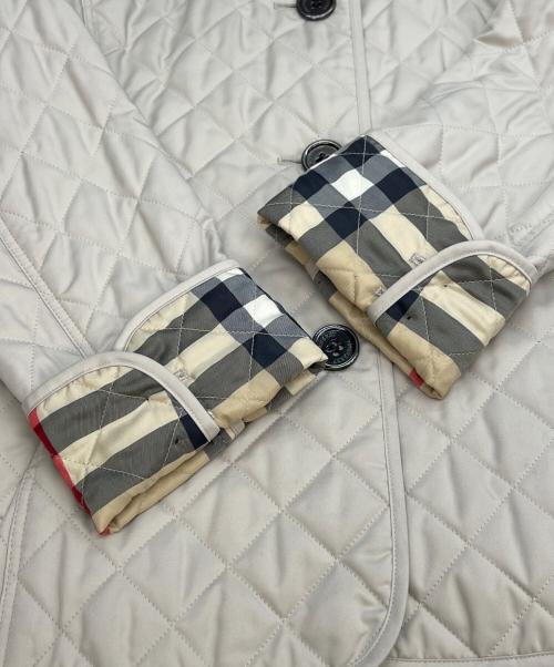 BURBERRY LONDON（バーバリーロンドン）BURBERRY LONDON (バーバリーロンドン) キルティングジャケット ベージュ サイズ:38の古着・服飾アイテム
