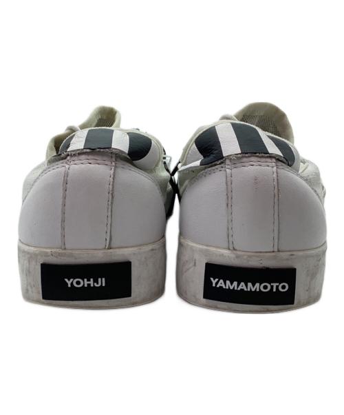Y-3（ワイスリー）Y-3 (ワイスリー) ローカットスニーカー ホワイト サイズ:23.5の古着・服飾アイテム