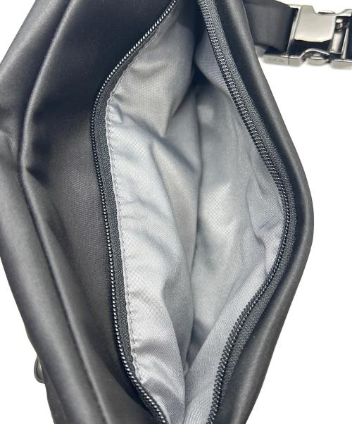 TUMI（トゥミ）TUMI (トゥミ) ウエストバッグ DEVOE ブラックの古着・服飾アイテム