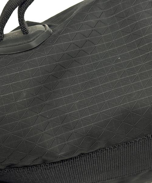 MONCLER（モンクレール）MONCLER (モンクレール) ボディーバッグ ALCHEMY BELT BAG ブラックの古着・服飾アイテム
