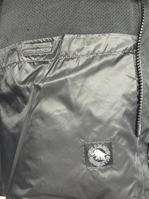 MAMMUT（マムート）MAMMUT (マムート) マウンテンパーカー Obelisk Gore-Tex Zip-In HS Coat AF Men ブラック サイズ:Lの古着・服飾アイテム