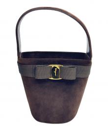 Salvatore Ferragamo（サルヴァトーレ フェラガモ）の古着「バケットバッグ ヴァラリボン 」｜ブラウン