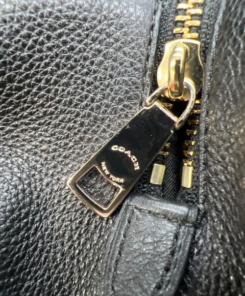 COACH（コーチ）COACH (コーチ) フィービーショルダーバッグ ブラックの古着・服飾アイテム