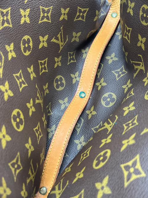 LOUIS VUITTON（ルイ ヴィトン）LOUIS VUITTON (ルイ ヴィトン) ショルダーバッグ ソミュール30 ブラウンの古着・服飾アイテム