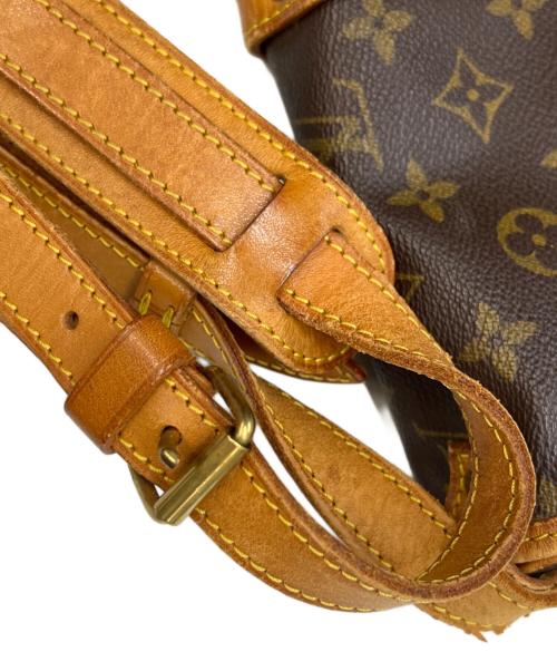 LOUIS VUITTON（ルイ ヴィトン）LOUIS VUITTON (ルイ ヴィトン) ショルダーバッグ ソミュール30 ブラウンの古着・服飾アイテム