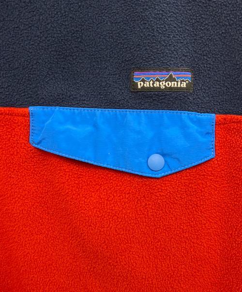 Patagonia（パタゴニア）Patagonia (パタゴニア) ライトウェイト シンチラ スナップT レッド×ブルー サイズ:Lの古着・服飾アイテム