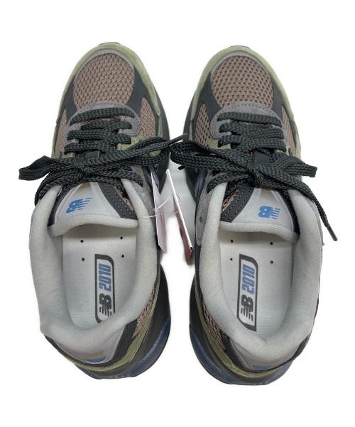 NEW BALANCE（ニューバランス）NEW BALANCE (ニューバランス) Abzorb 2010 オリーブ サイズ:7.5 未使用品の古着・服飾アイテム