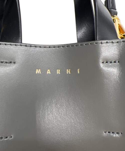 MARNI（マルニ）MARNI (マルニ) ミュゼオ ナノバッグ ブラック×ベージュの古着・服飾アイテム