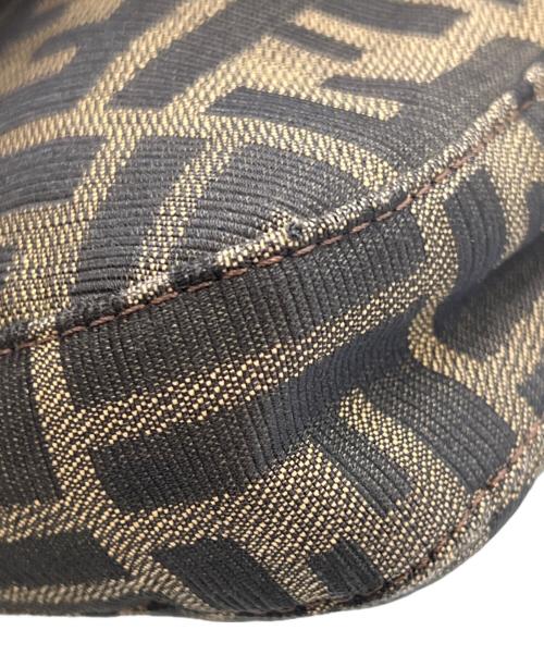 FENDI（フェンディ）FENDI (フェンディ) マンマバケット カーキ×ブラックの古着・服飾アイテム